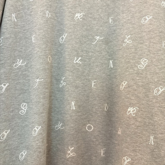 DIVIDED by H&M, mens XL, gray , small alphabet letters. Roomy cut, Cotton blend - Picture 3 of 5